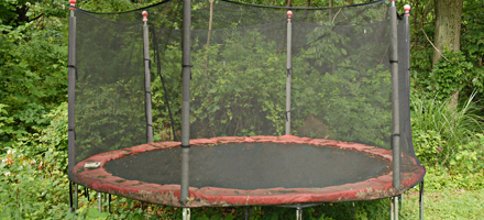 trampoline-installation